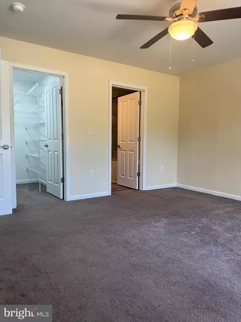 Bedroom - 6461 Pleasant Dr, Laurel, DE 19956 photo 5 of 5
