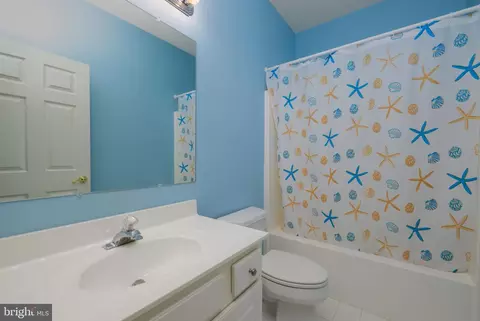 Bath - 16841 Devon Rd, Lewes, DE 19958 photo 2 of 3