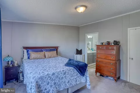 Bedroom - 6195 Watson Rd, Laurel, DE 19956 photo 2 of 4