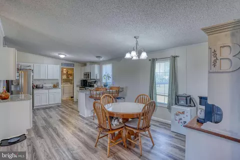Dining - 6195 Watson Rd, Laurel, DE 19956 photo 1 of 2