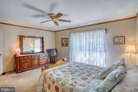 Bedroom - 22685 Huff Rd, Milton, DE 19968 photo 3 of 7