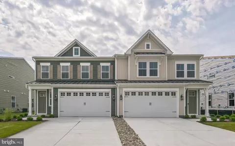 33811 Allen St, Selbyville, DE 19975