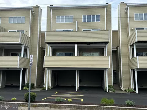 40118 N Carolina Ave, Fenwick Island, DE 19944