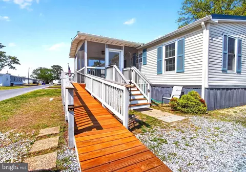 25983 S Cedar St, Millsboro, DE 19966