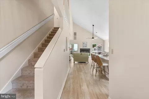 Entry Way - 432 Collins St, Bethany Beach, DE 19930 photo 4 of 5