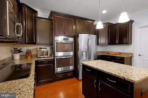 Kitchen - 51 Golden Eagle Dr, Ocean View, DE 19970 photo 2 of 4