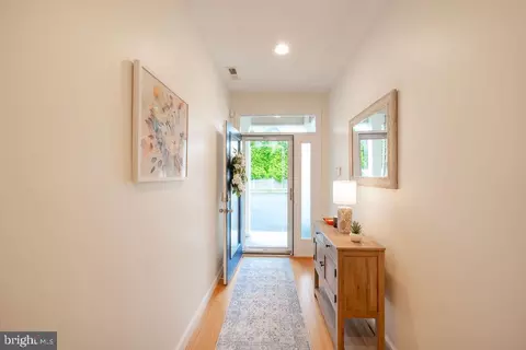 Entry Way - 2 Smithfield Ct #103, Ocean View, DE 19970 photo 3 of 5