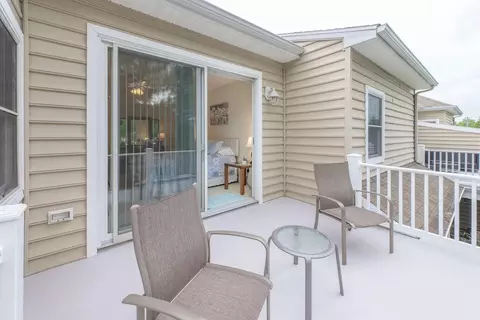 Exterior - 2 Smithfield Ct #103, Ocean View, DE 19970 photo 6 of 8