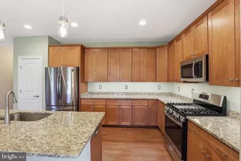 Kitchen - 7 Frankenberry Dr, Georgetown, DE 19947 photo 3 of 3
