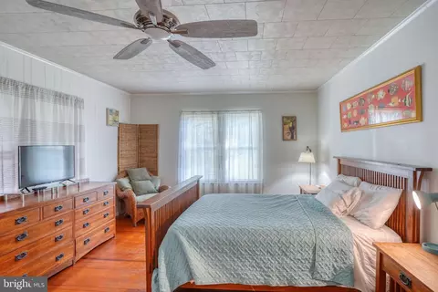 Bedroom - 77 West Ave, Ocean View, DE 19970 photo 1 of 12