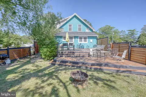 Exterior - 77 West Ave, Ocean View, DE 19970 photo 4 of 13
