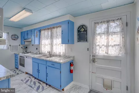 Kitchen - 77 West Ave, Ocean View, DE 19970 photo 1 of 7