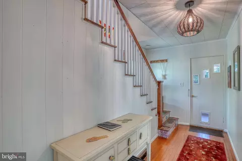 Entry Way - 77 West Ave, Ocean View, DE 19970 photo 3 of 4