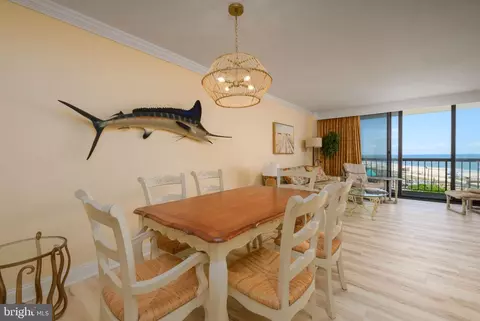 Dining - 409 Georgetowne House Rd, Bethany Beach, DE 19930 photo 2 of 3