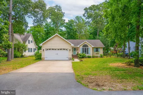 33907 Hiawatha Blvd, Dagsboro, DE 19939