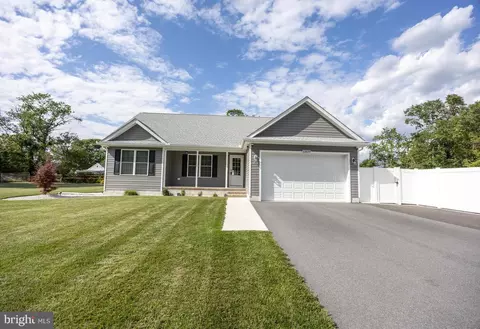 11039 Carter Ln, Seaford, DE 19973