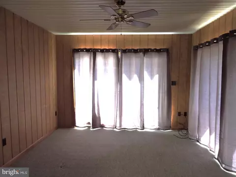 Living - 2 S Shore Dr, Lincoln, DE 19960 photo 5 of 5