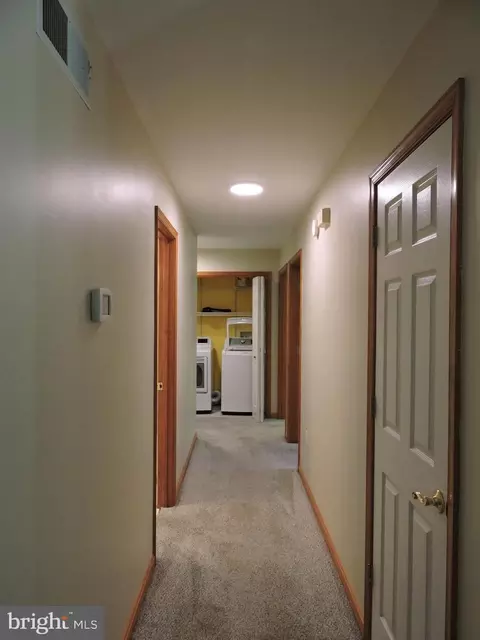 Entry Way - 2 S Shore Dr, Lincoln, DE 19960 photo 2 of 5