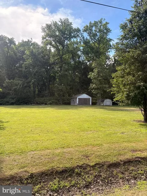 34676 Delaware Ave, Frankford, DE 19945
