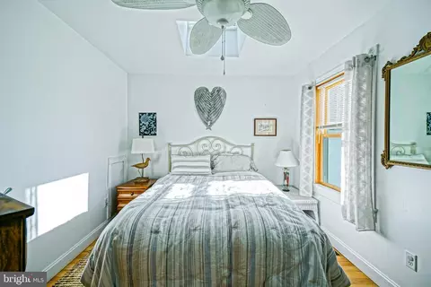 Bedroom - 100 Cedar St, Lewes, DE 19958 photo 1 of 3