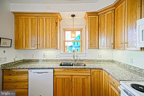 Kitchen - 100 Cedar St, Lewes, DE 19958 photo 2 of 4
