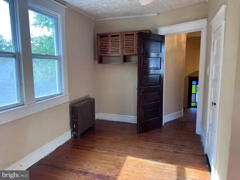 Bedroom - 402 Willow St, Laurel, DE 19956 photo 5 of 6