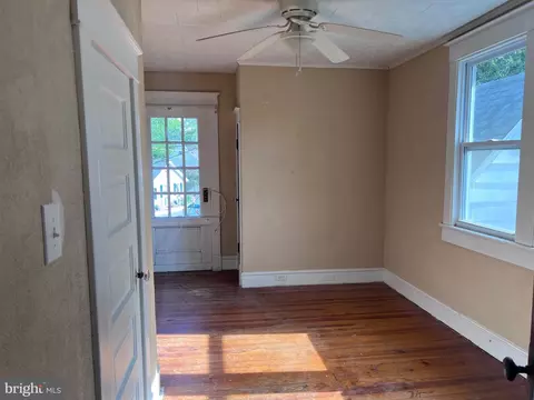 Bedroom - 402 Willow St, Laurel, DE 19956 photo 6 of 6