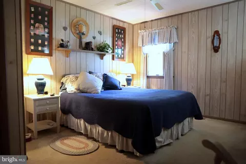 Bedroom - 29429 Edgewood Ave, Laurel, DE 19956 photo 1 of 3