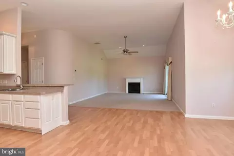 Living - 30849 Old Landing Rd, Laurel, DE 19956 photo 4 of 4