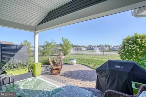 Exterior - 15272 Crape Myrtle Rd, Milton, DE 19968 photo 6 of 9