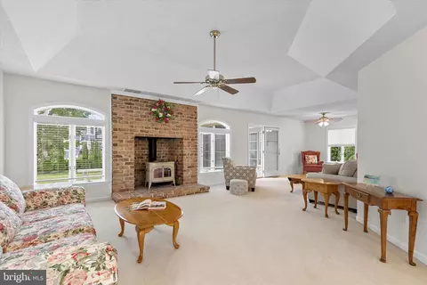Living - 767 Hickman Dr, Ocean View, DE 19970 photo 1 of 2