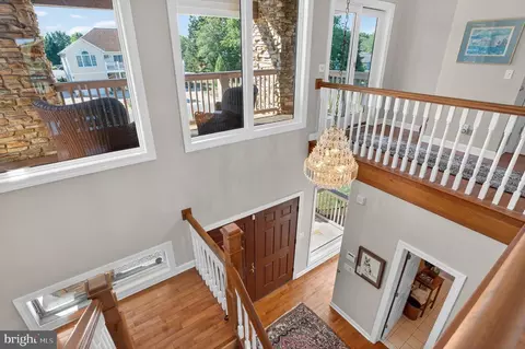 Entry Way - 30300 S Mill Run, Milton, DE 19968 photo 6 of 10