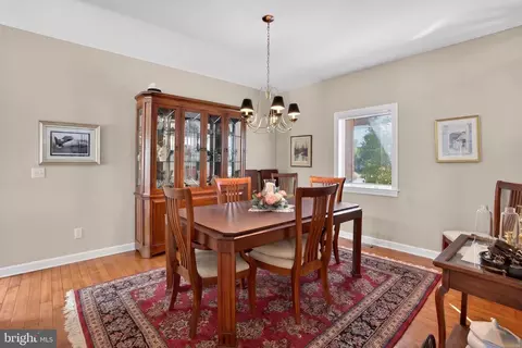 Dining - 30300 S Mill Run, Milton, DE 19968 photo 1 of 3