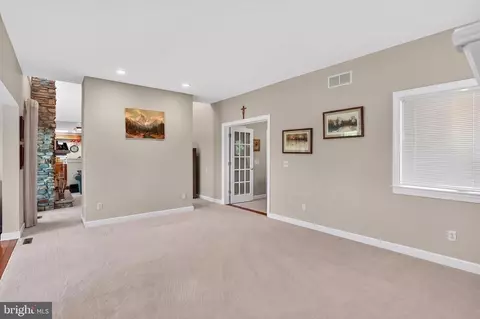 Entry Way - 30300 S Mill Run, Milton, DE 19968 photo 3 of 10