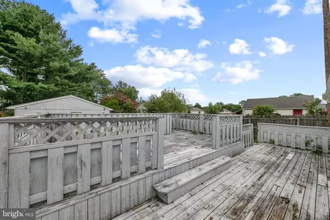 Exterior - 414 Pine St, Milton, DE 19968 photo 3 of 13