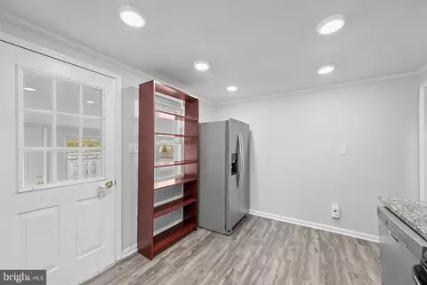 Entry Way - 414 Pine St, Milton, DE 19968 photo 1 of 4