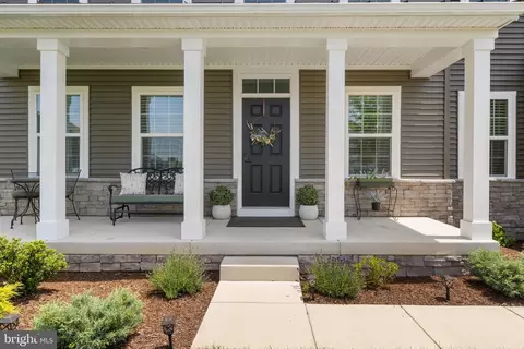 Exterior - 14386 Workman Cir, Milton, DE 19968 photo 5 of 10