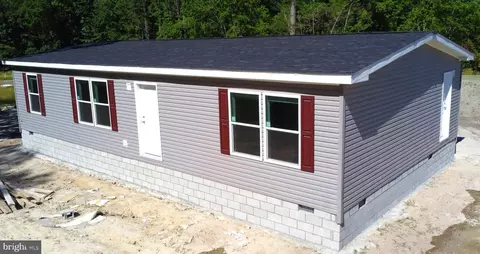 31697 E Trap Pond Rd, Laurel, DE 19956