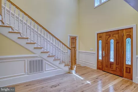 Entry Way - 20064 Shingle Point Rd, Georgetown, DE 19947 photo 1 of 2