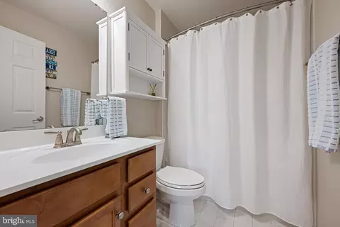 Bath - 50 Fairway Dr, Ocean View, DE 19970 photo 3 of 3