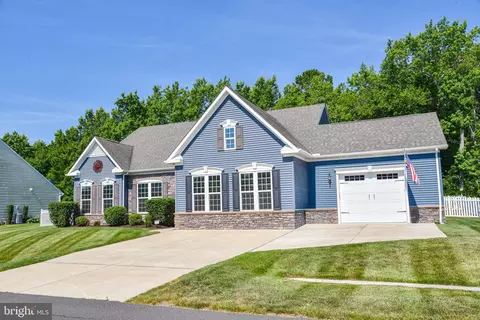 Exterior - 33112 Ogre Dr, Ocean View, DE 19970 photo 2 of 22