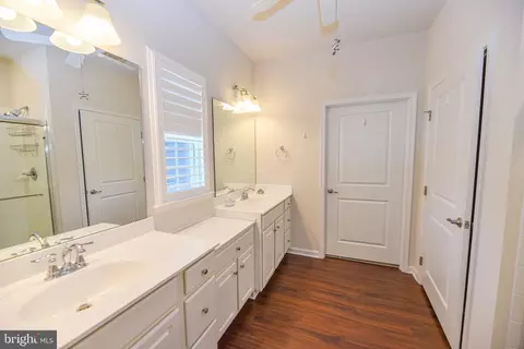 Bath - 33112 Ogre Dr, Ocean View, DE 19970 photo 1 of 2