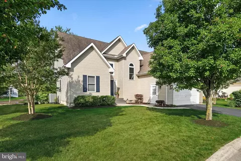 37116 Pinehurst Ct, Ocean View, DE 19970