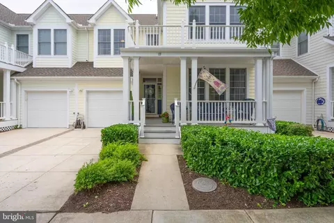 17 Tulip Poplar Turn Turn, Ocean View, DE 19970