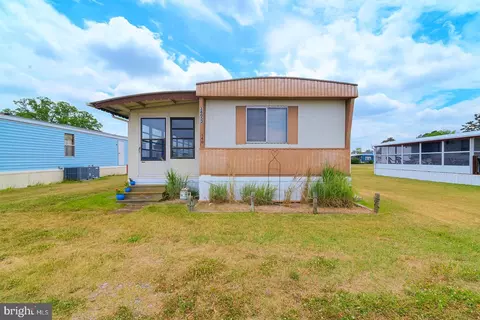 38052 Rabbit Rd, Ocean View, DE 19970 photo 2