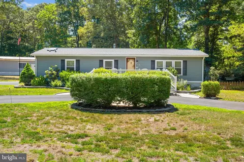 114 Dans Ln, Milton, DE 19968 photo 3
