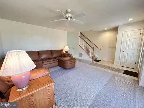 Living - 146 Tobin Dr, Milton, DE 19968 photo 1 of 3