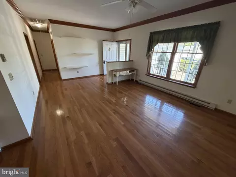 Living - 5 Canary Dr, Lewes, DE 19958 photo 3 of 6