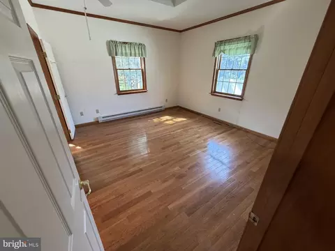 Bedroom - 5 Canary Dr, Lewes, DE 19958 photo 1 of 7