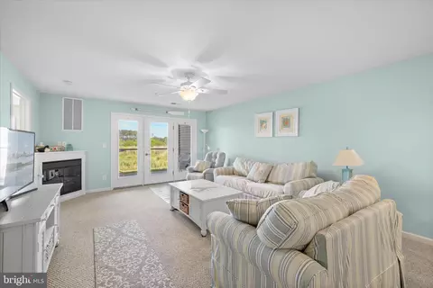 37462 Pettinaro Dr #7102, Ocean View, DE 19970